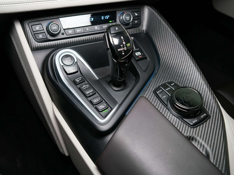 2019 BMW i8, 12/30