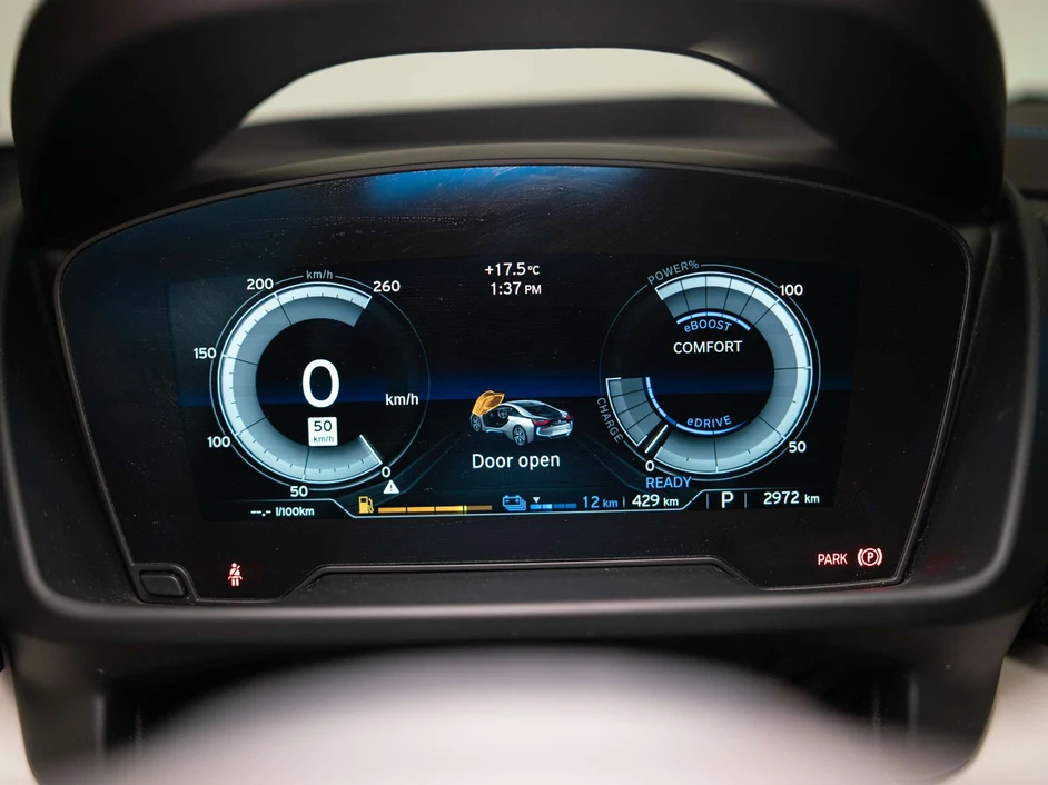 2019 BMW i8, 24/30