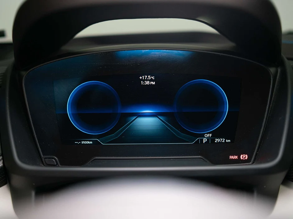 2019 BMW i8, 25/30