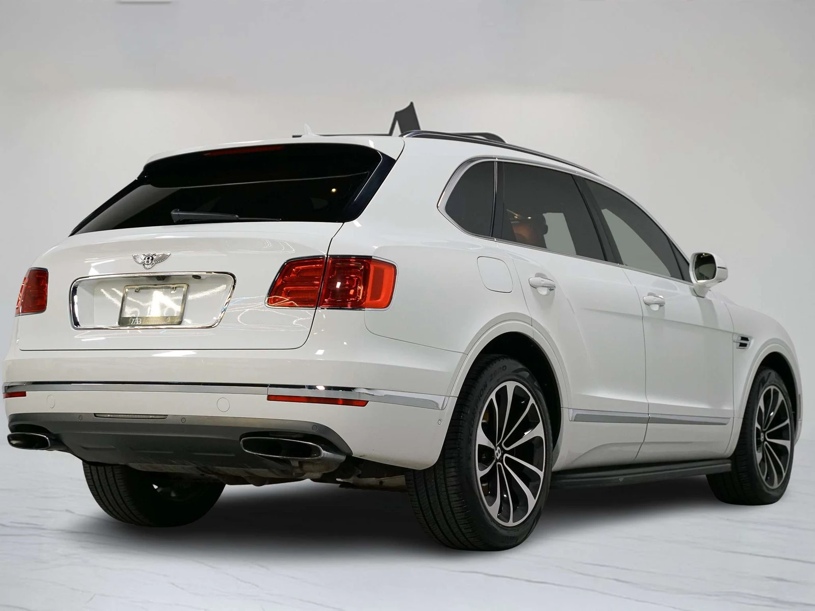 2017 Bentley Bentayga W12, 4/30