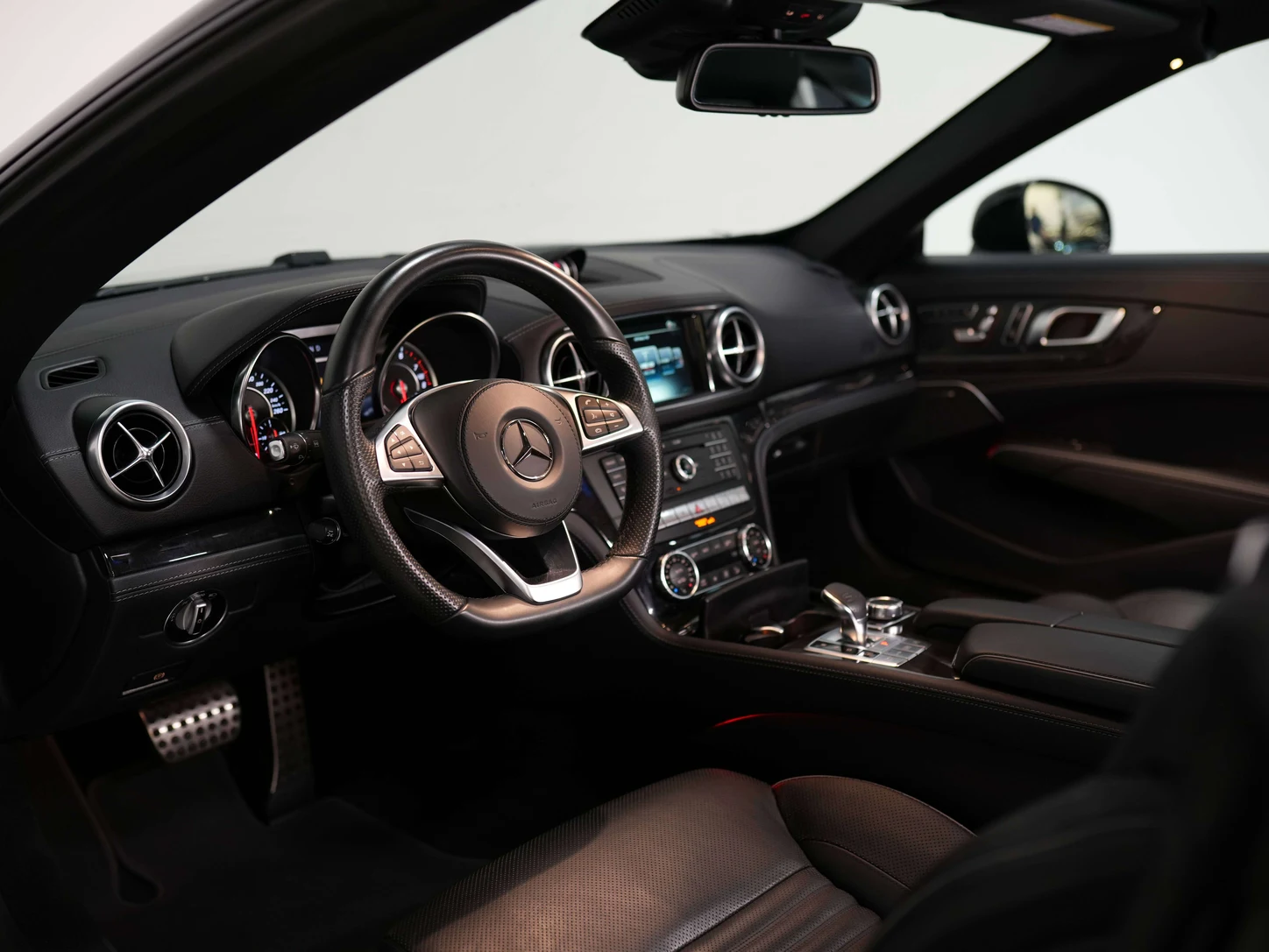 2020 Mercedes-Benz SL 550 (R231), 11/29
