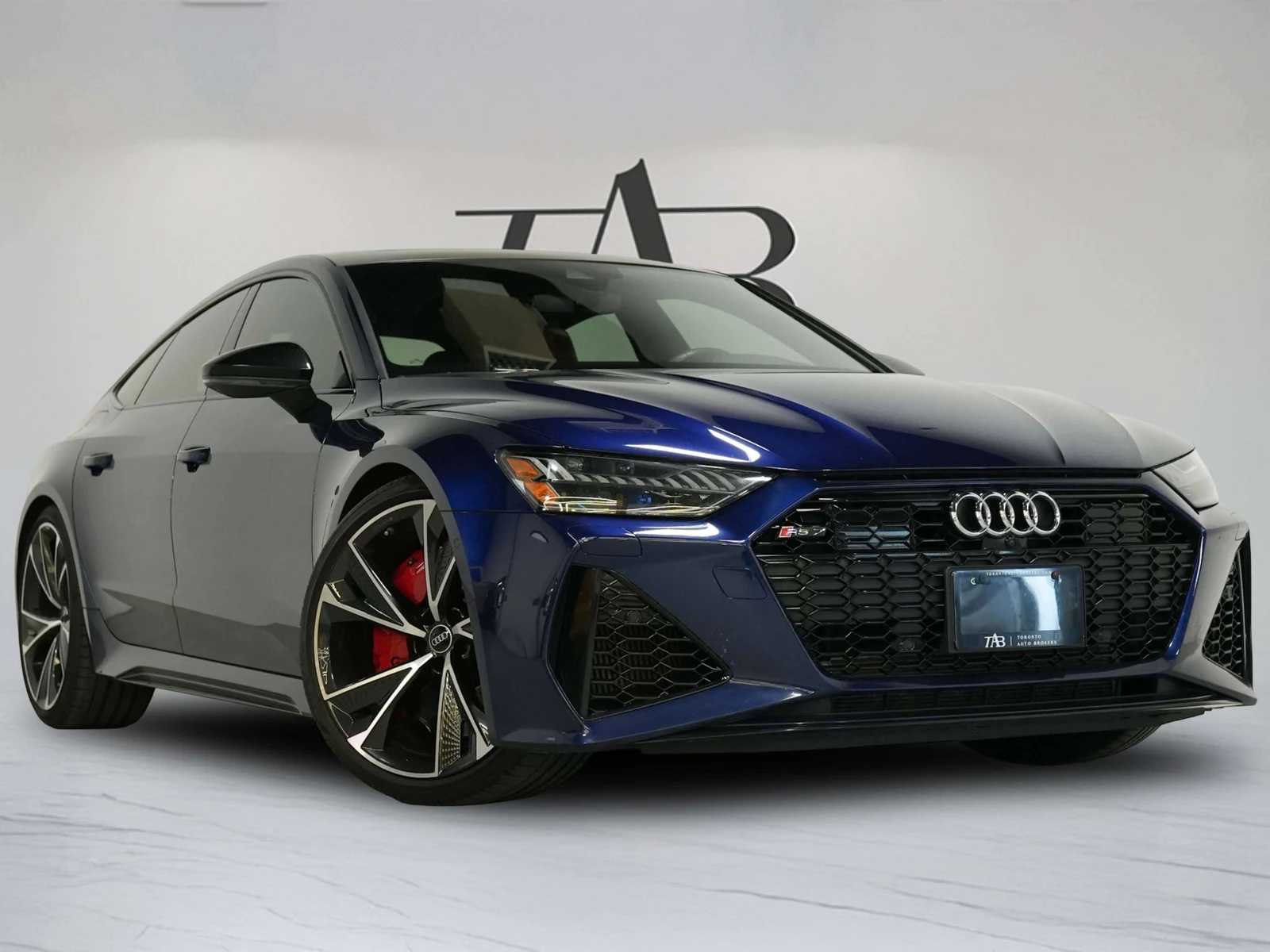 2021 Audi RS7 Sportback, 2/30