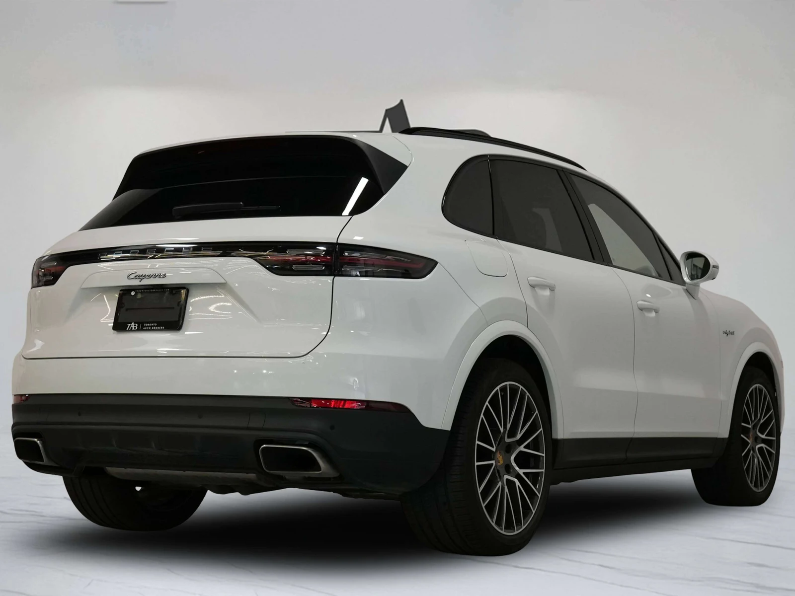 2023 Porsche Cayenne E-Hybrid (3rd Generation), 4/27