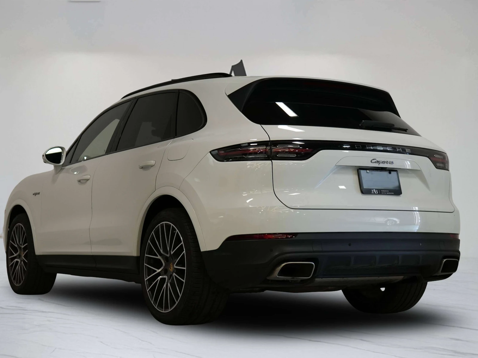 2023 Porsche Cayenne E-Hybrid (3rd Generation), 5/27
