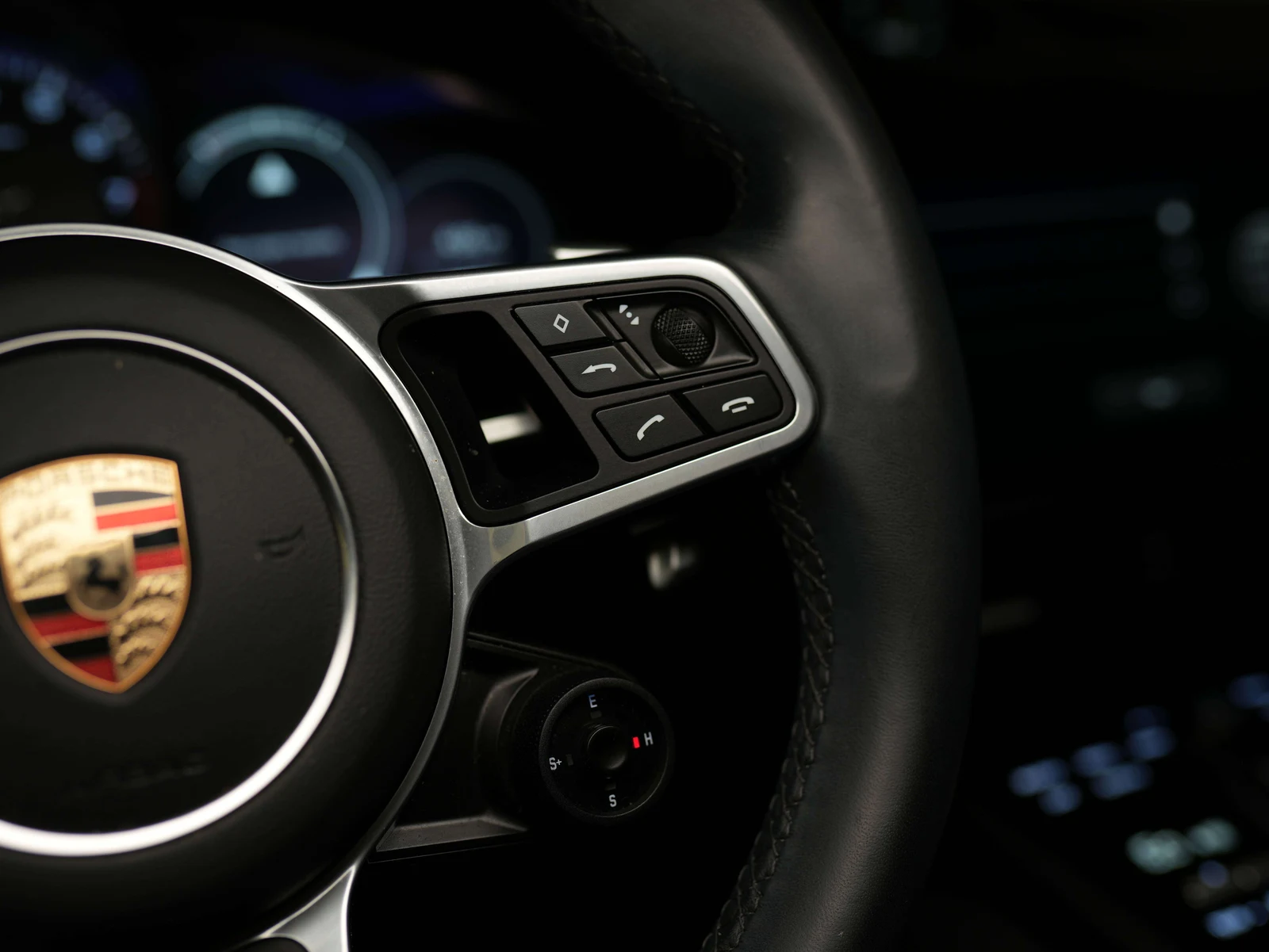 2023 Porsche Cayenne E-Hybrid (3rd Generation), 11/27