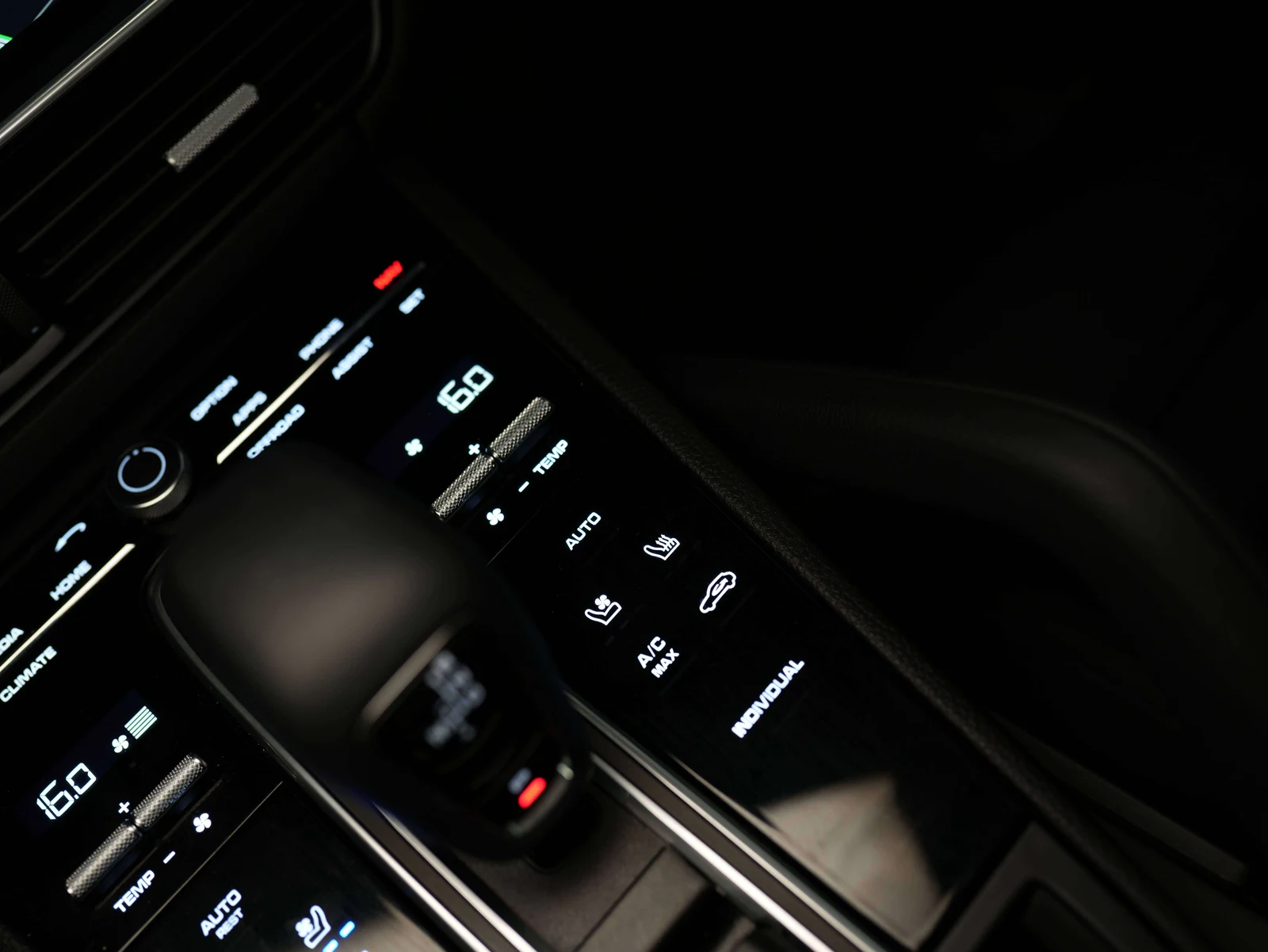 2023 Porsche Cayenne E-Hybrid (3rd Generation), 19/27