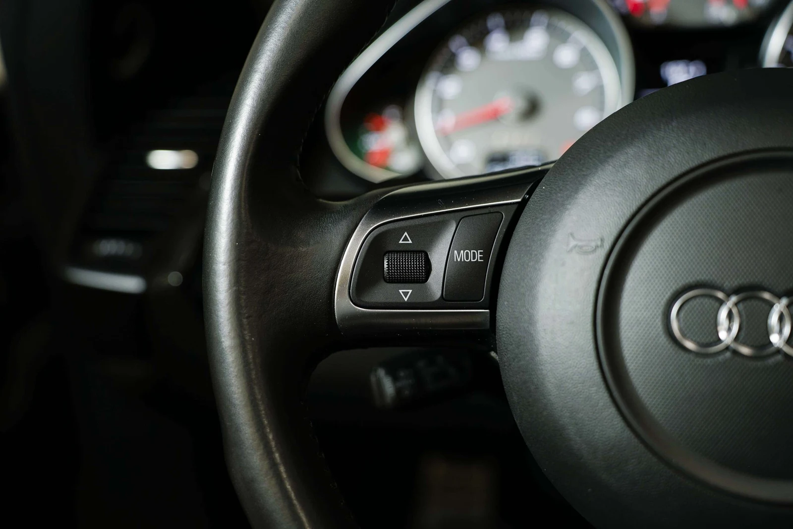 2012 Audi R8 V8 (Type 42), 14/30