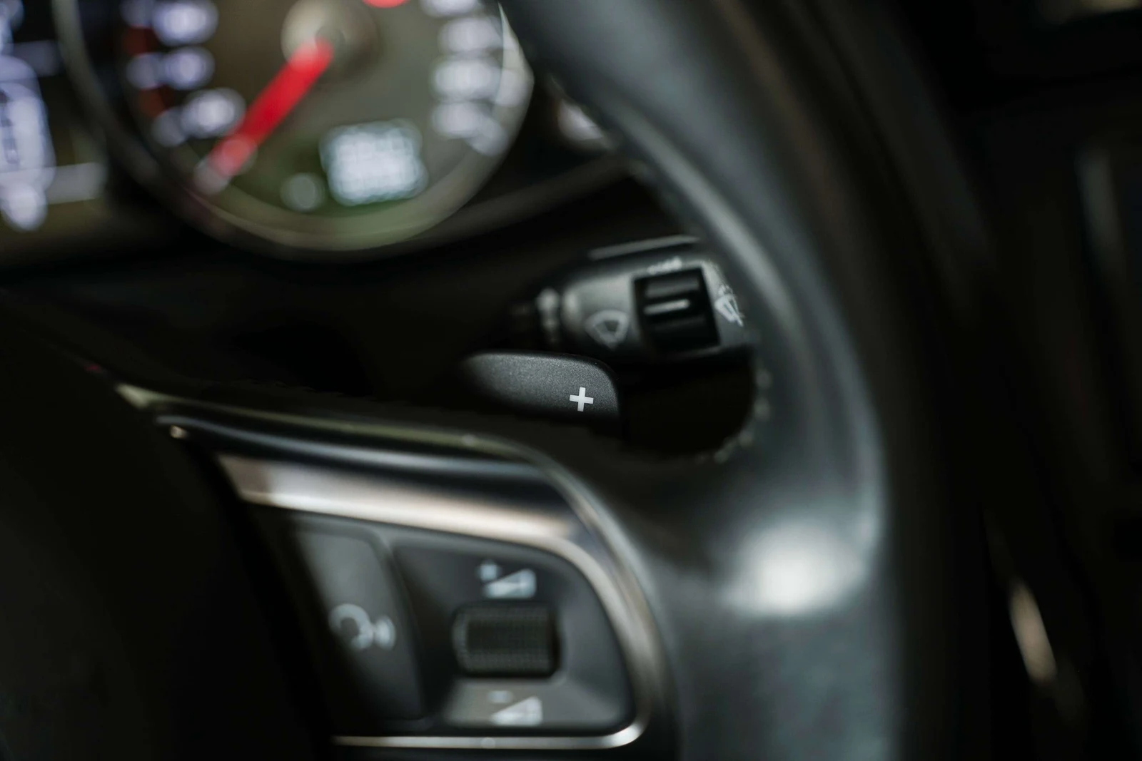2012 Audi R8 V8 (Type 42), 16/30