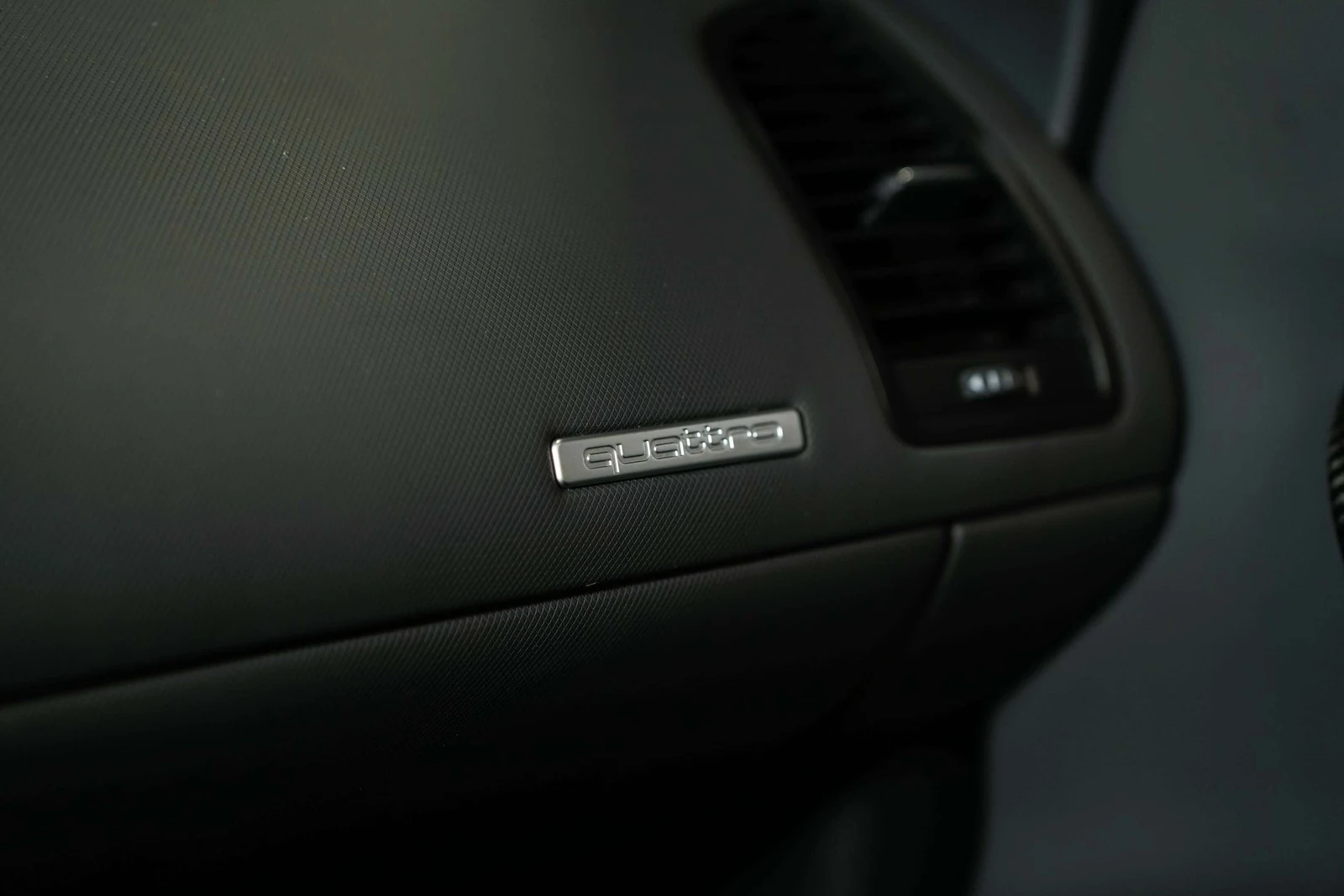 2012 Audi R8 V8 (Type 42), 24/30