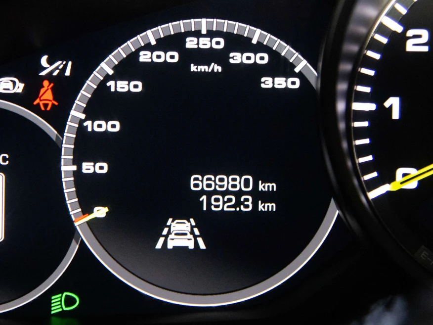 2018 Porsche Panamera Turbo S E-Hybrid (971), 21/30
