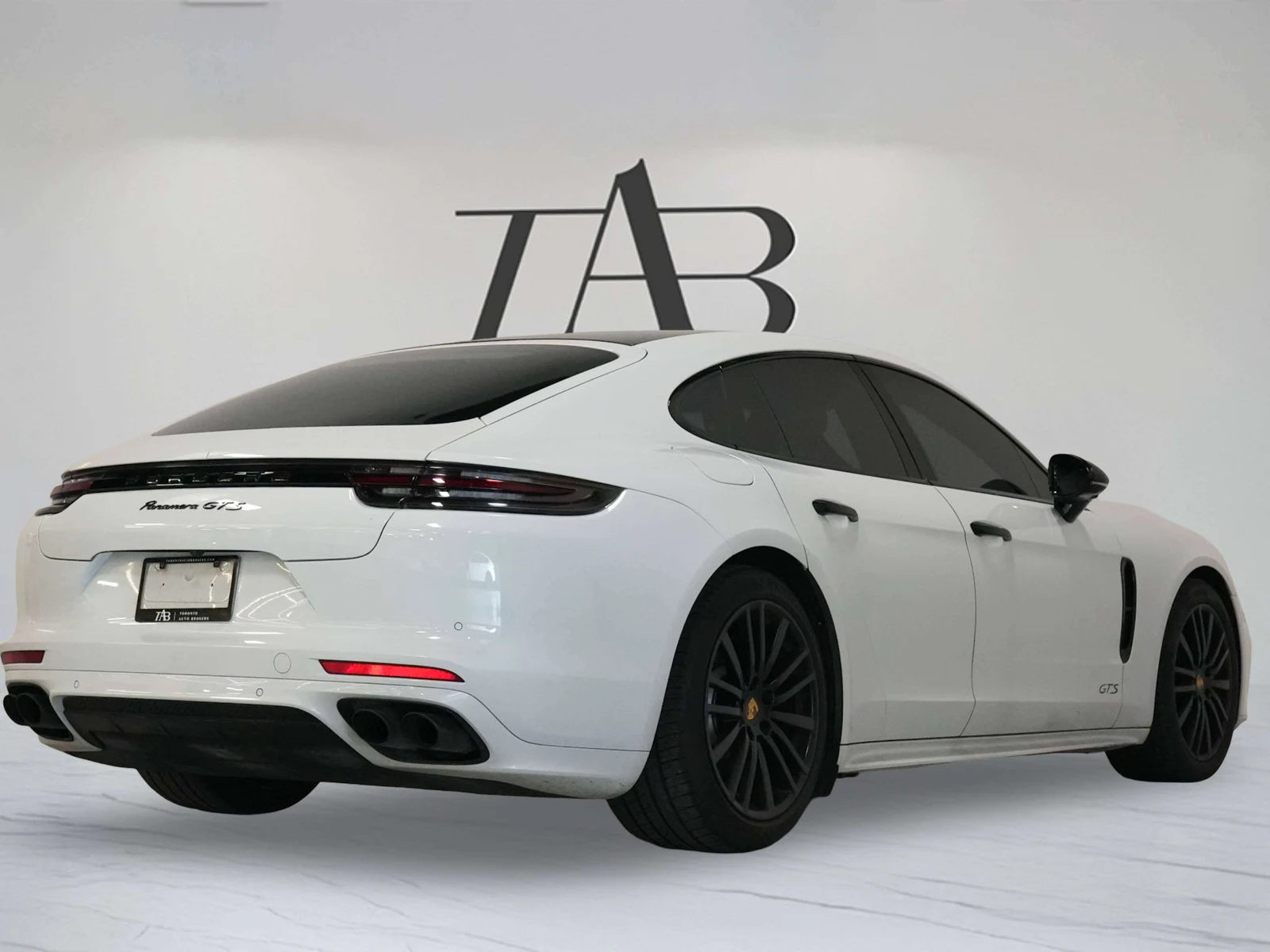 2020 Porsche Panamera GTS (971), 4/30