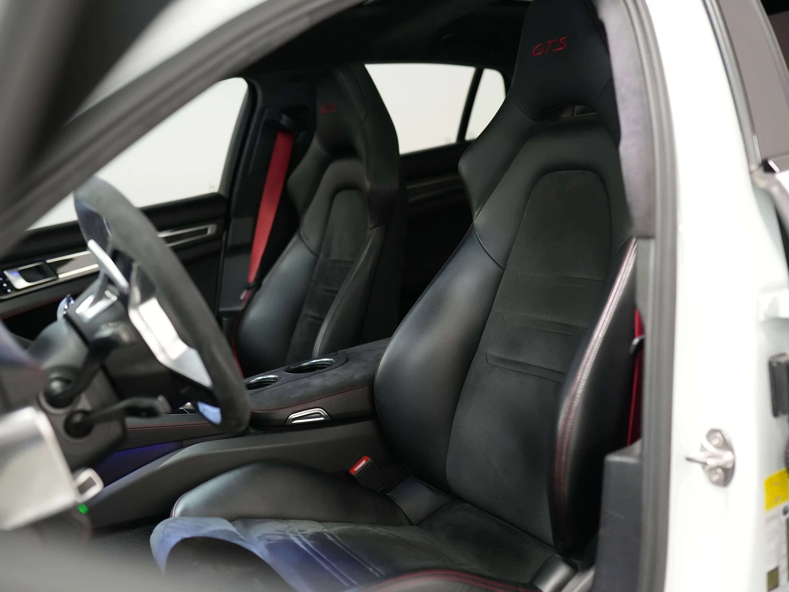 2020 Porsche Panamera GTS (971), 17/30