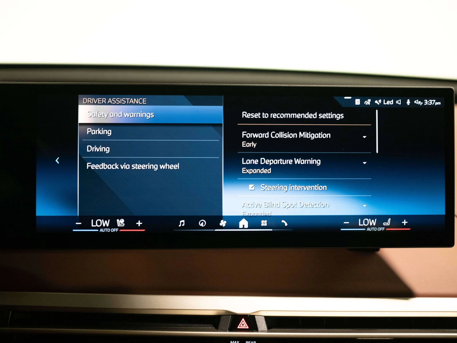 2025 BMW iX xDrive50 (I20), 19/30