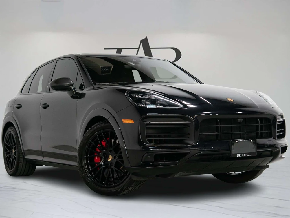 2022 Porsche Cayenne GTS (3rd Generation), 2/30