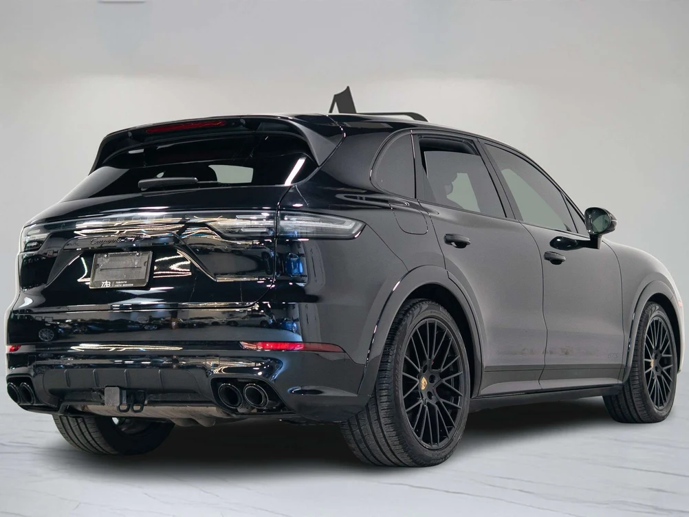 2022 Porsche Cayenne GTS (3rd Generation), 4/30