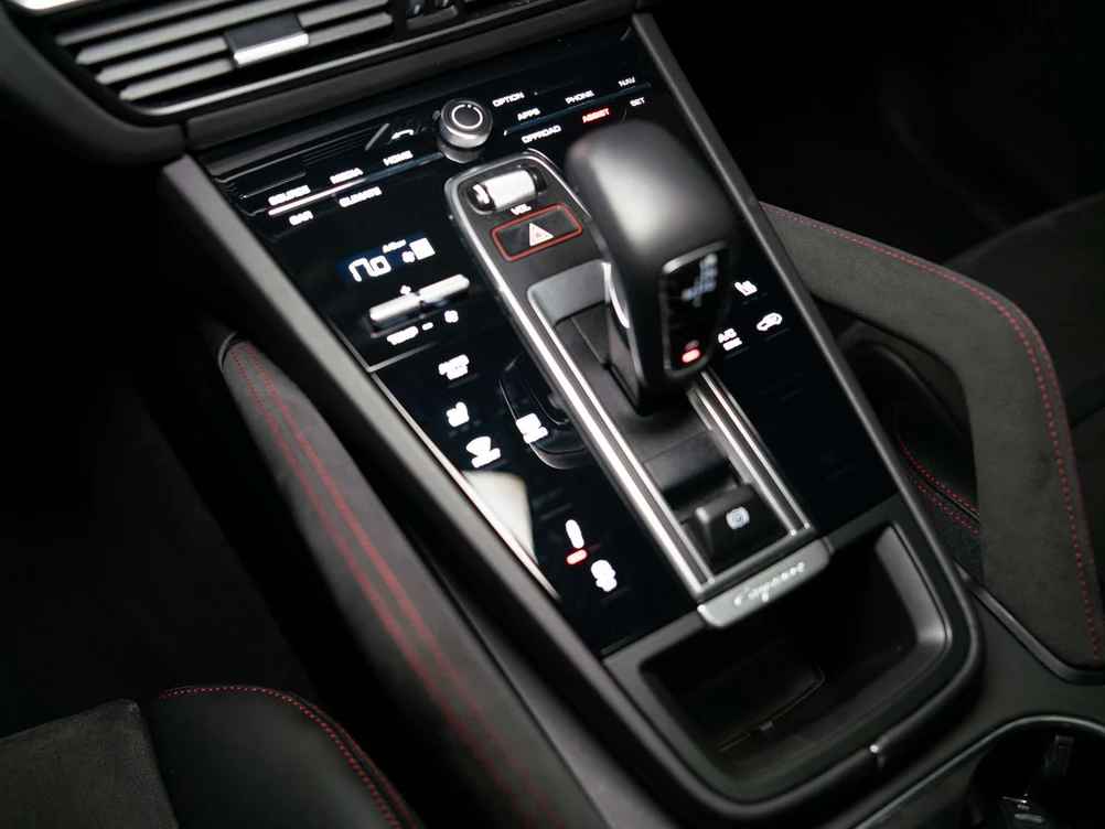 2022 Porsche Cayenne GTS (3rd Generation), 23/30