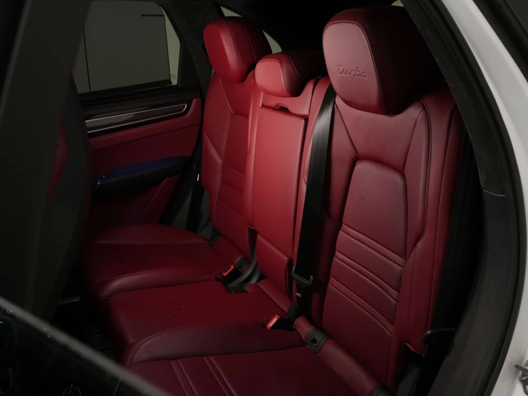 2019 Porsche Cayenne Turbo, 16/30