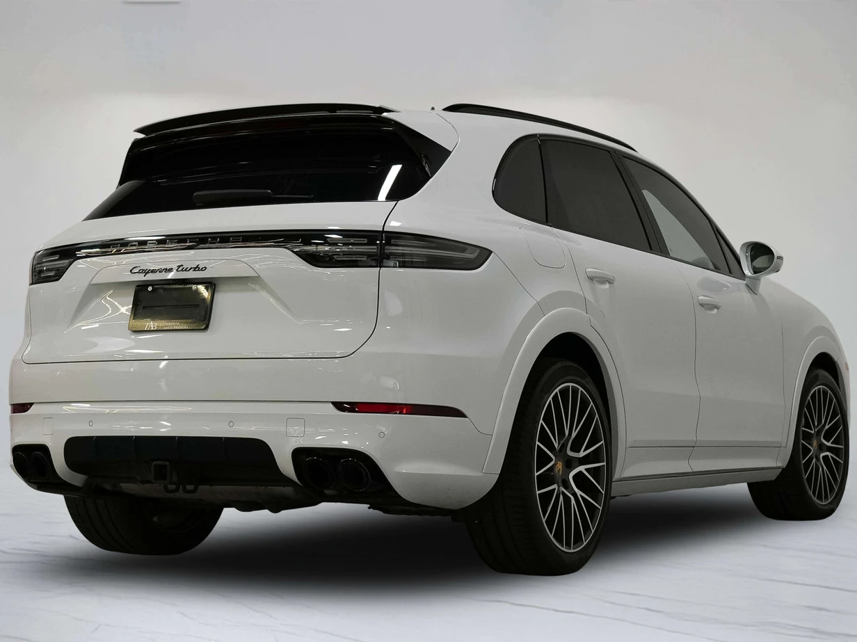 2019 Porsche Cayenne Turbo, 4/30