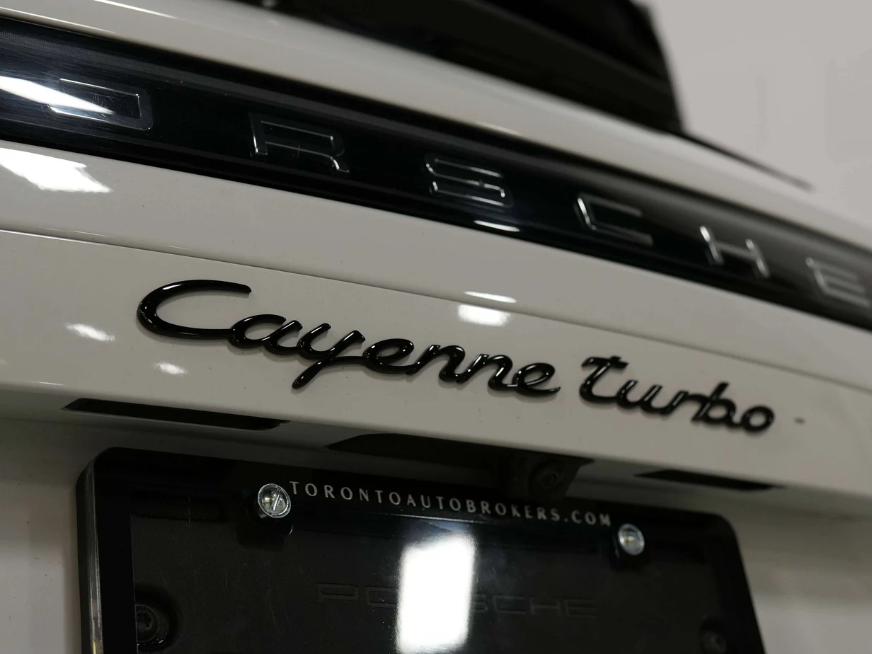 2019 Porsche Cayenne Turbo, 23/30