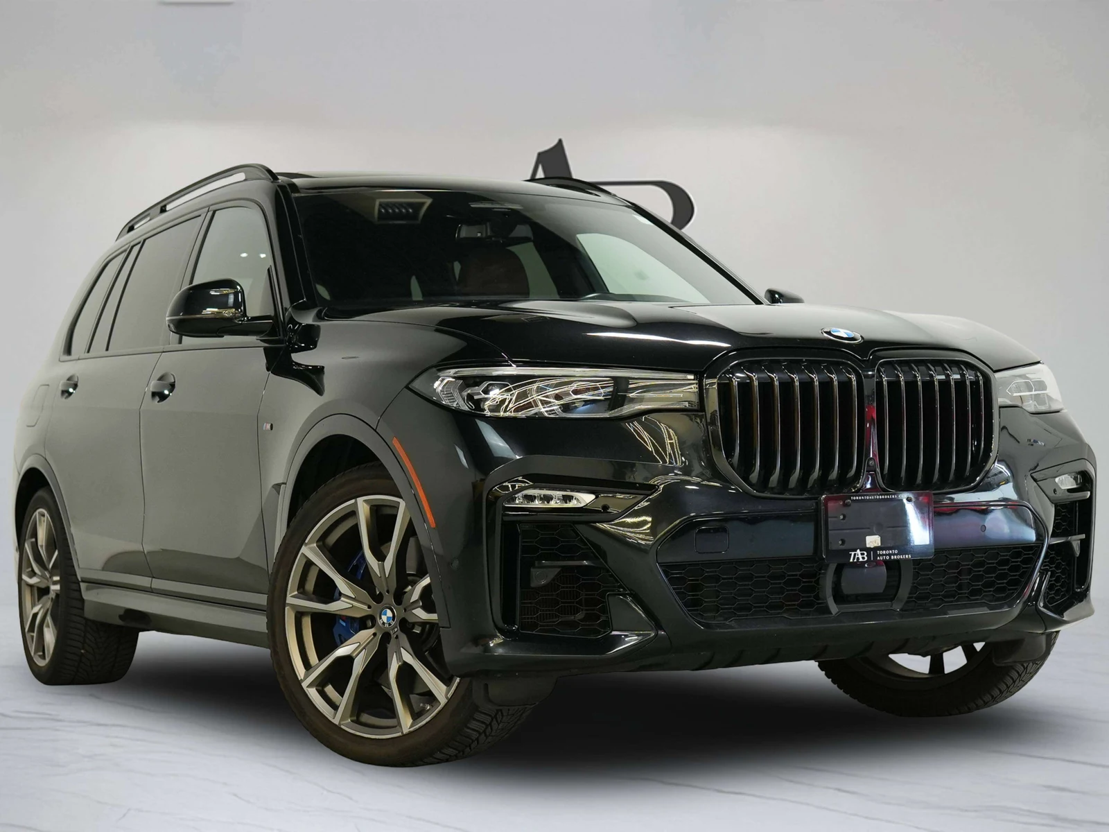 2022 BMW X7 M50i, 2/30