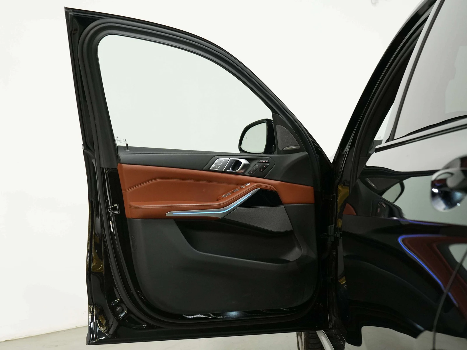 2022 BMW X7 M50i, 8/30