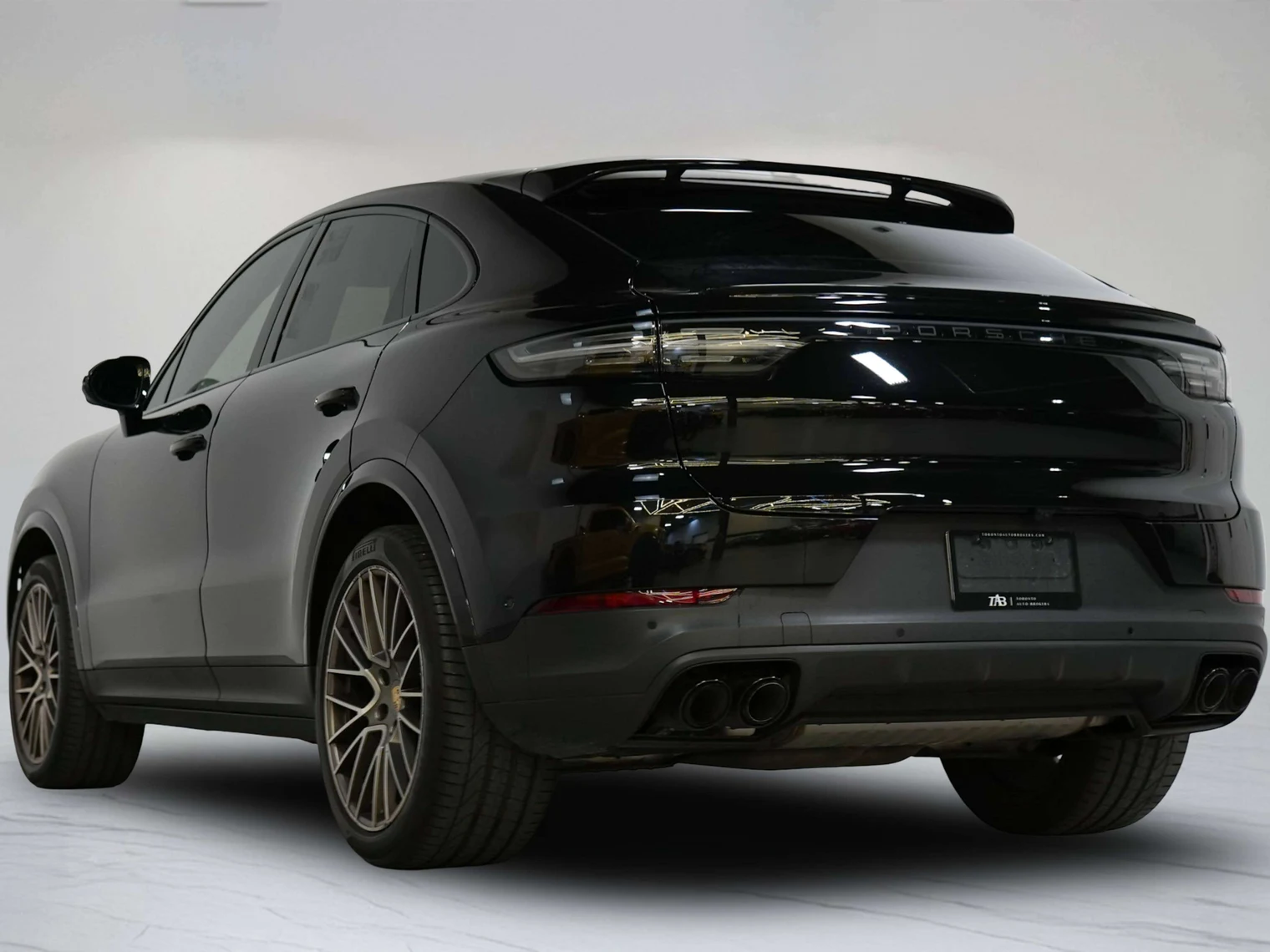 2023 Porsche Cayenne Platinum Edition (3rd Generation), 5/30