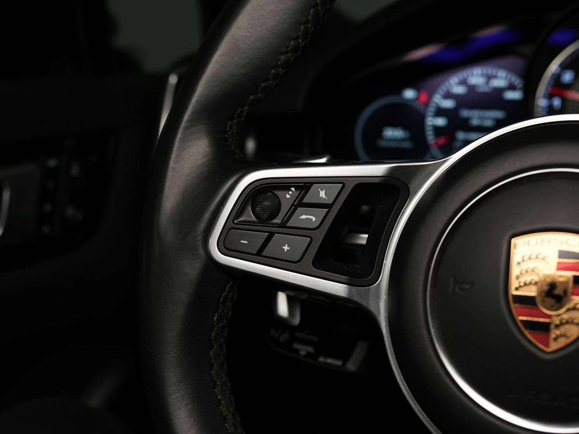 2023 Porsche Cayenne S Platinum Edition (3rd Generation), 12/30