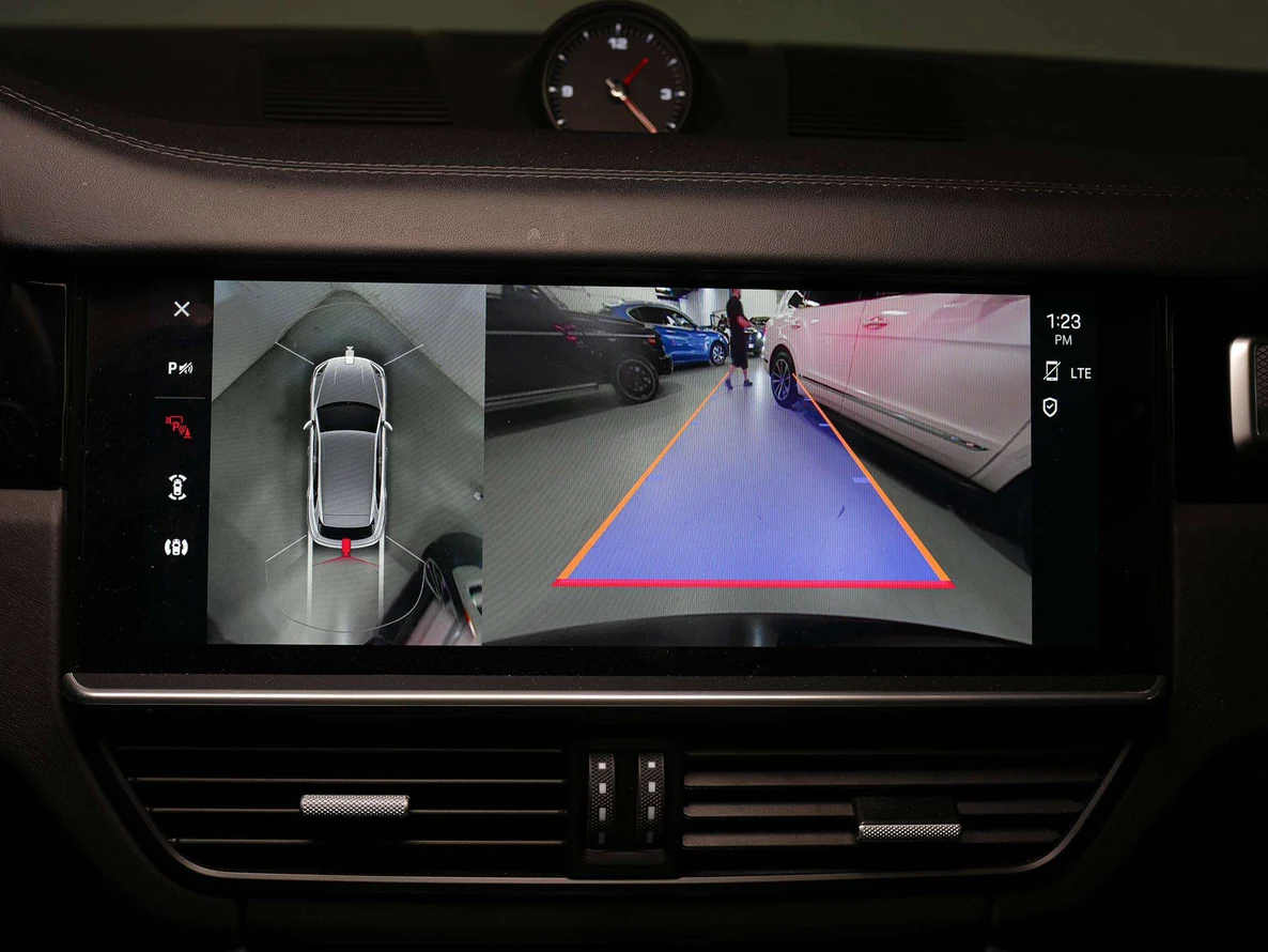 2023 Porsche Cayenne S Platinum Edition (3rd Generation), 19/30