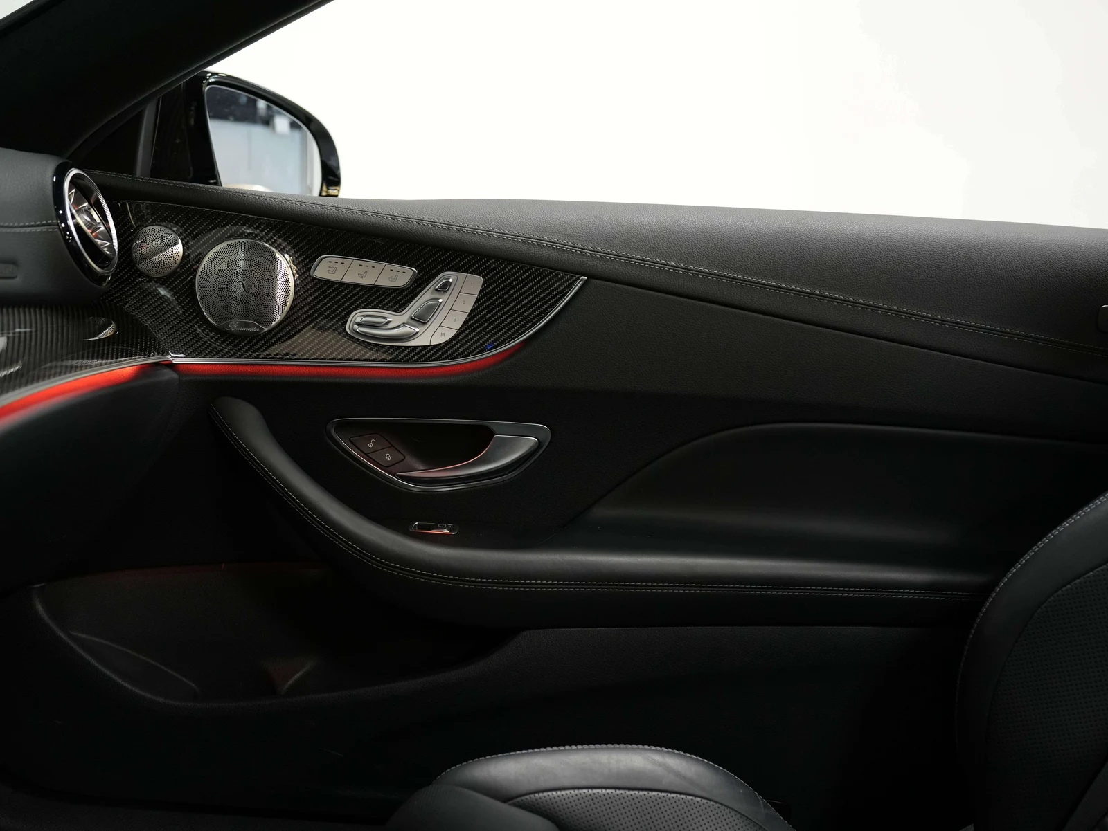 2022 Mercedes-AMG E 53 Cabriolet, 26/27