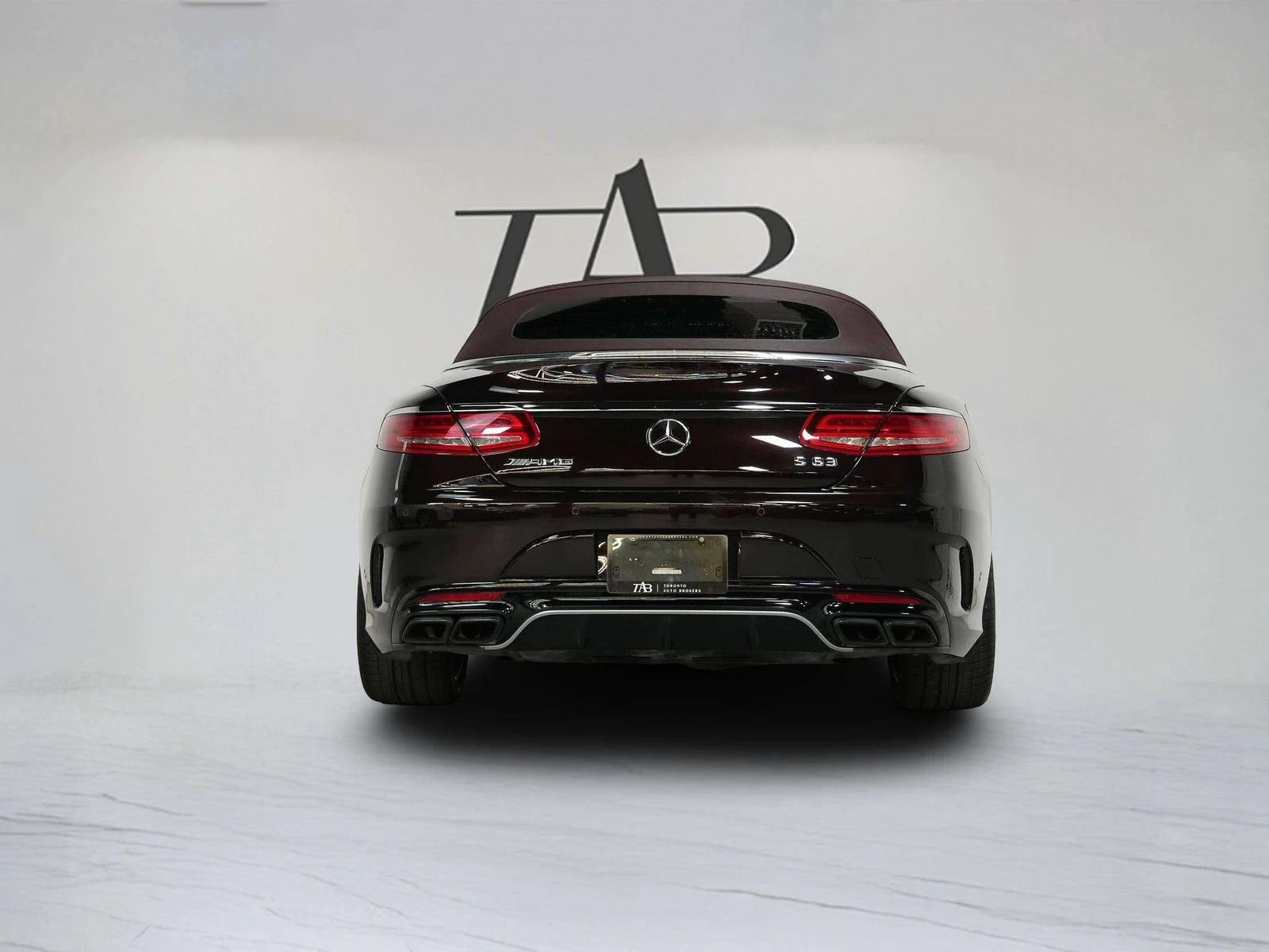 2017 Mercedes-AMG S 63 Cabriolet, 7/30