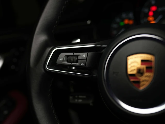 2022 Porsche Macan GTS (95B), 10/30