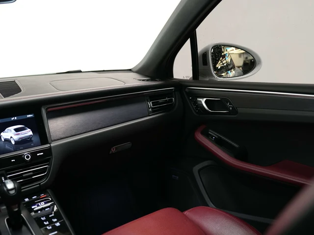 2022 Porsche Macan GTS (95B), 23/30