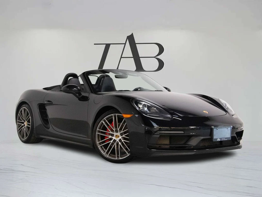 2018 Porsche 718 Boxster GTS, 2/30