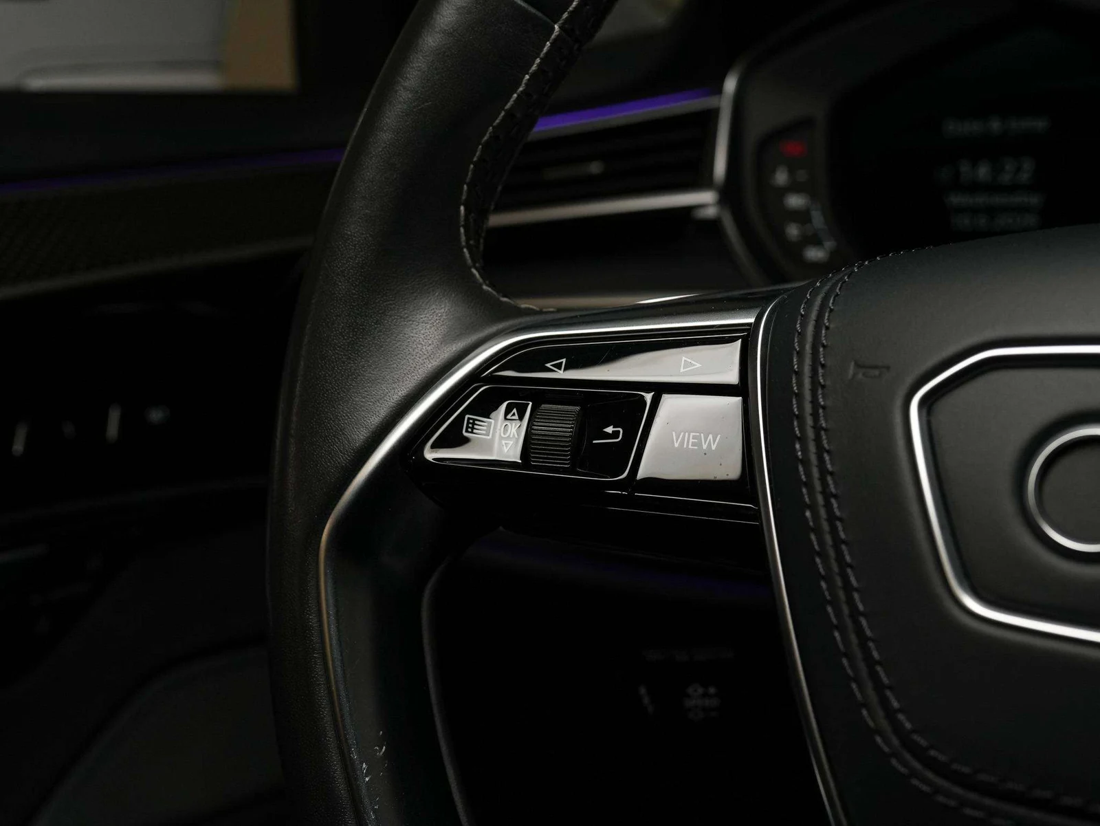 2020 Audi S8 (D5), 15/30