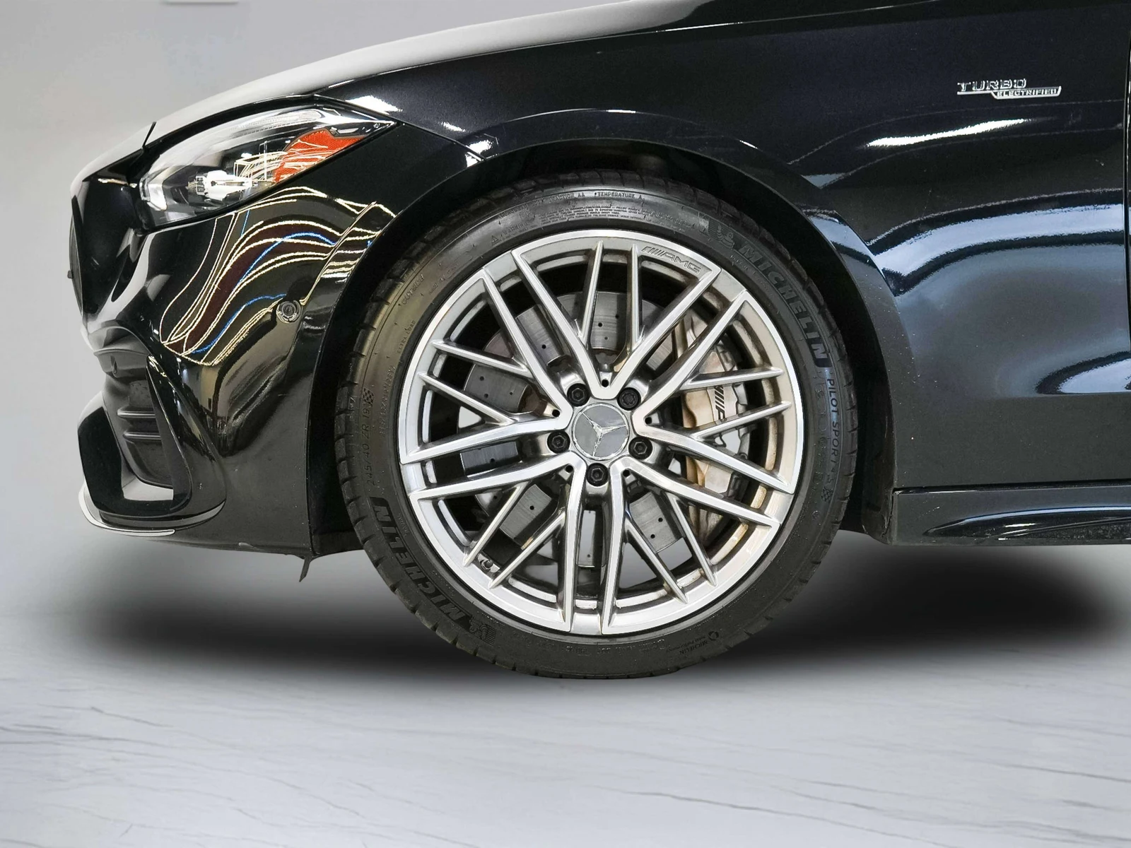 2023 Mercedes-AMG C 43, 29/29