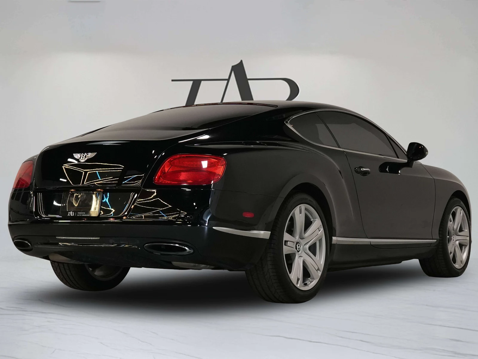 2012 Bentley Continental GT W12 (2nd Generation), 4/28