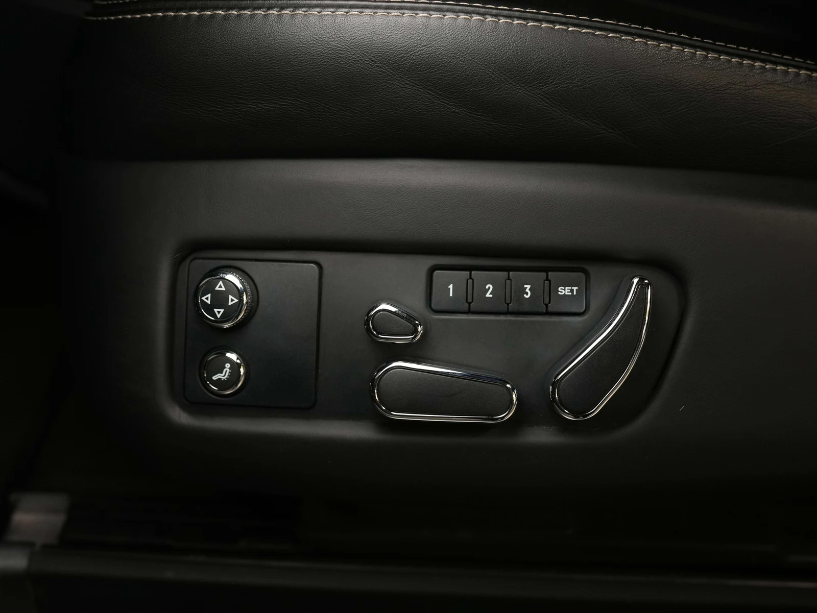 2012 Bentley Continental GT W12 (2nd Generation), 10/28