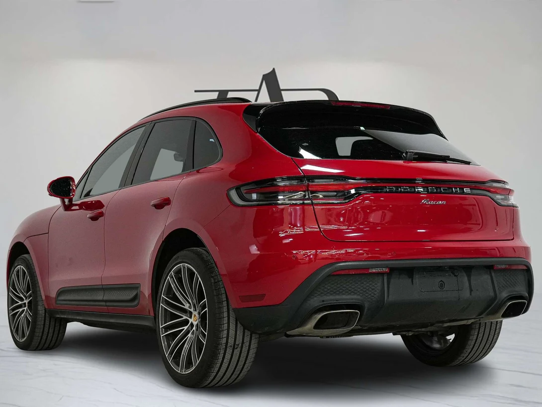 2024 Porsche Macan (95B), 5/30