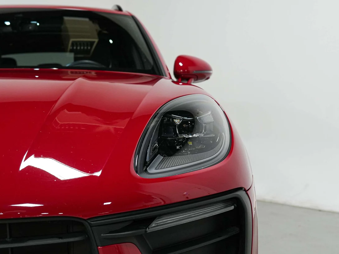 2024 Porsche Macan (95B), 8/30