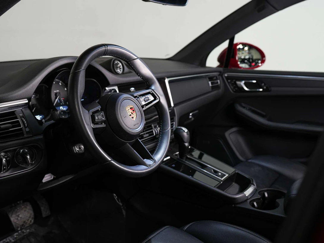 2024 Porsche Macan (95B), 12/30