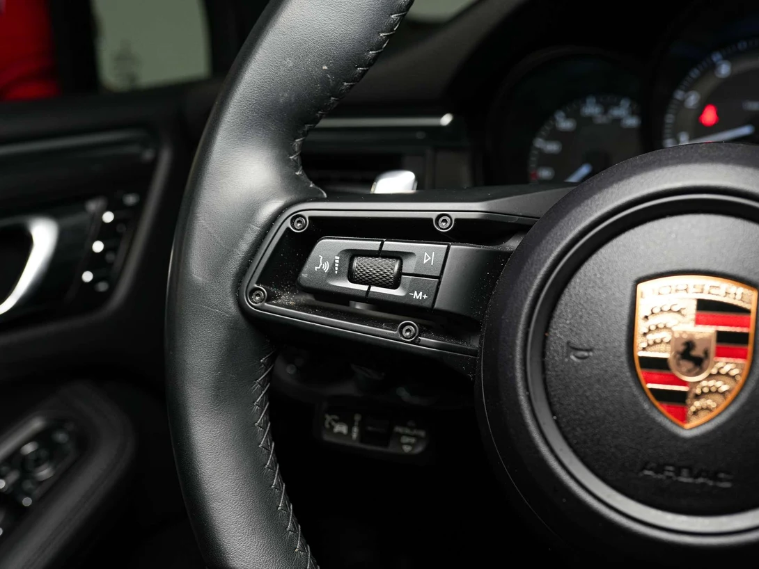 2024 Porsche Macan (95B), 16/30