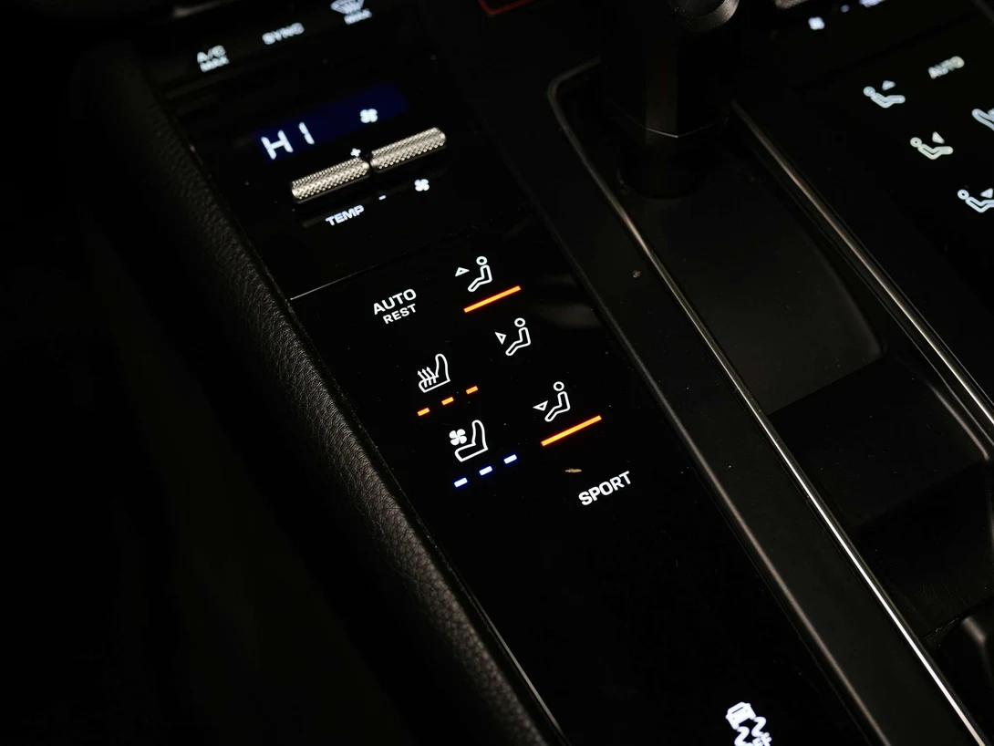 2024 Porsche Macan (95B), 22/30