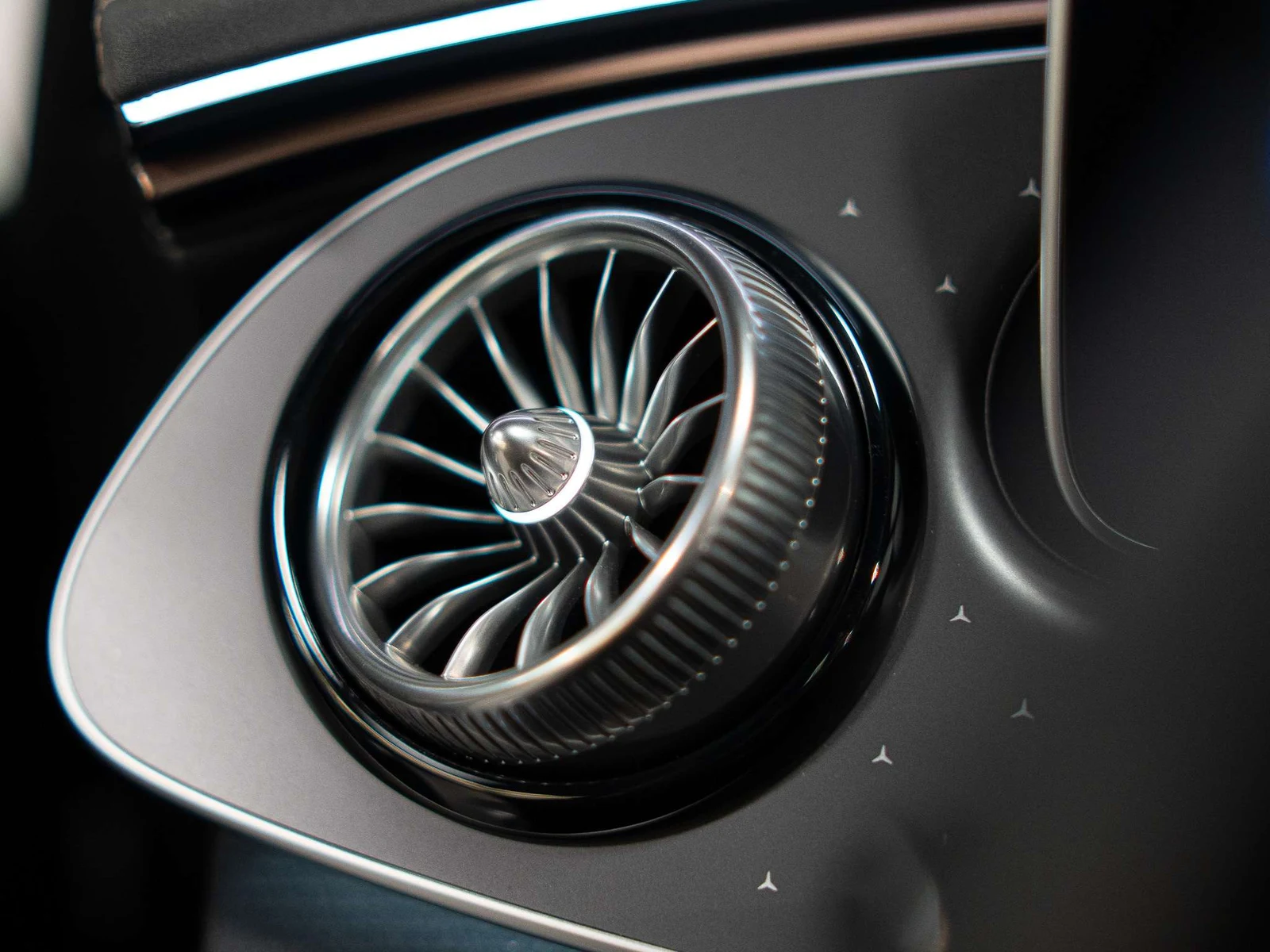 2024 Mercedes-Benz EQE 350+ Sedan (V295), 15/30