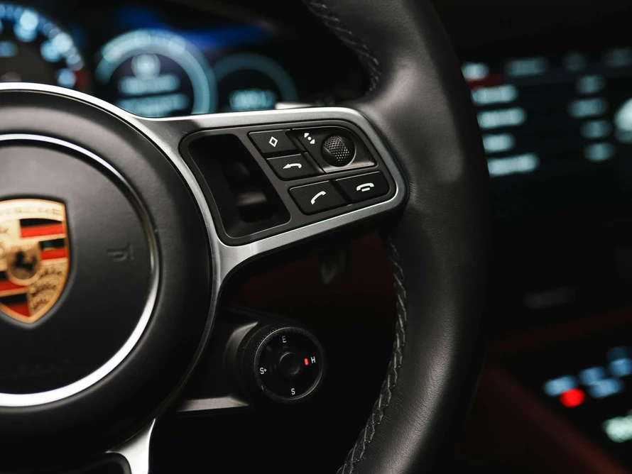 2022 Porsche Cayenne E-Hybrid Coupé (3rd Generation), 29/30