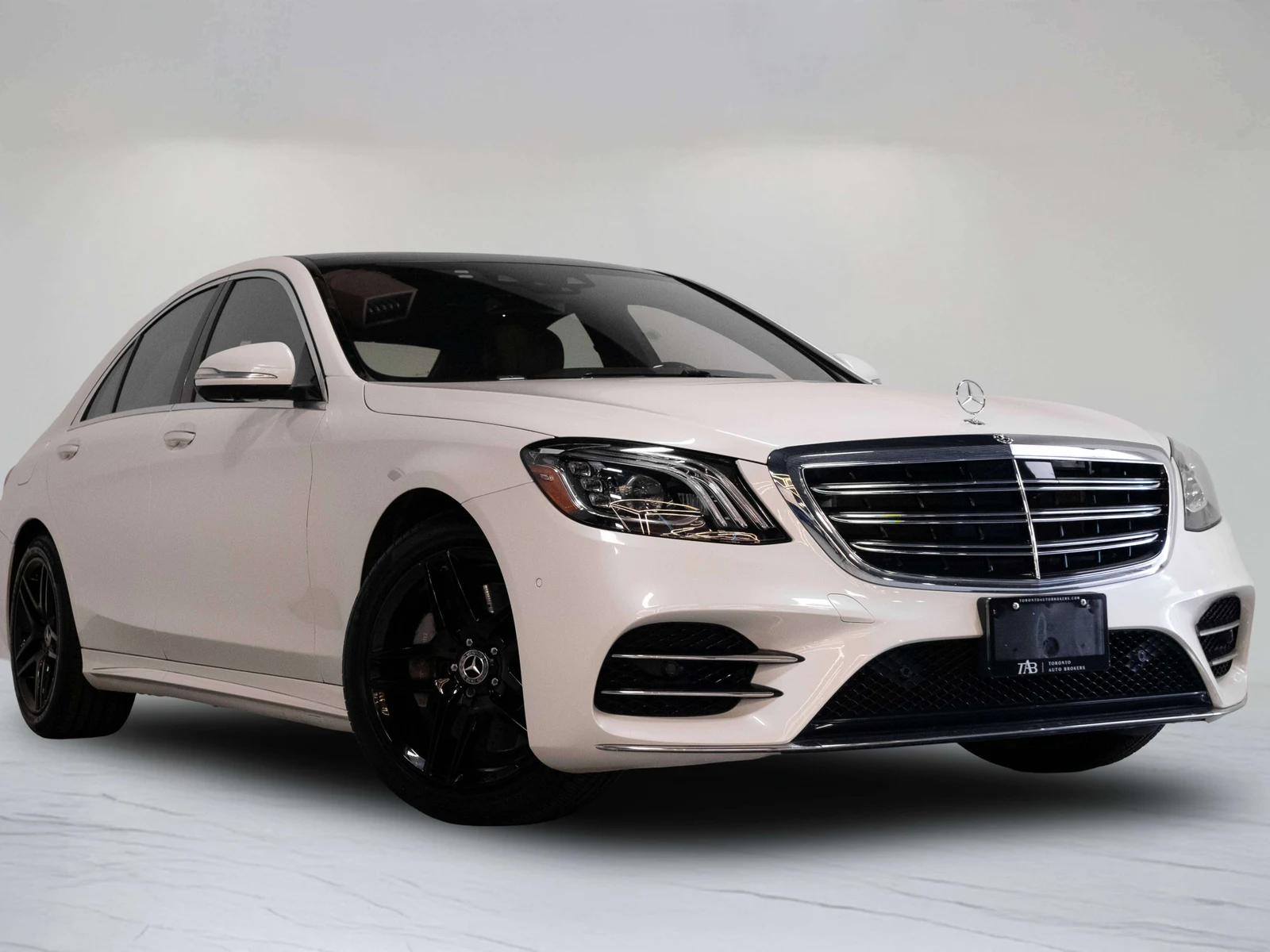 2020 Mercedes-Benz S 560, 2/30