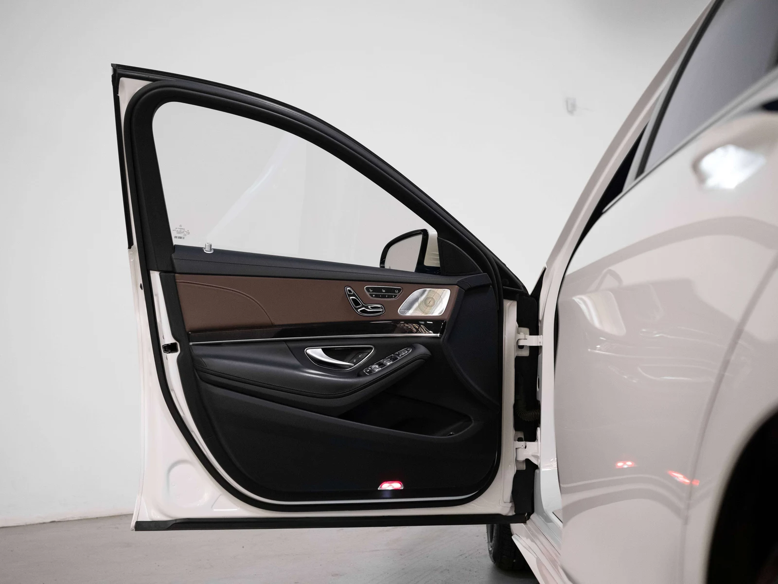 2020 Mercedes-Benz S 560, 7/30