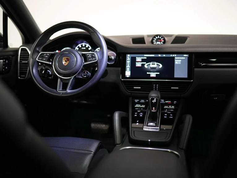 2021 Porsche Cayenne Coupé (3rd Generation), 23/30