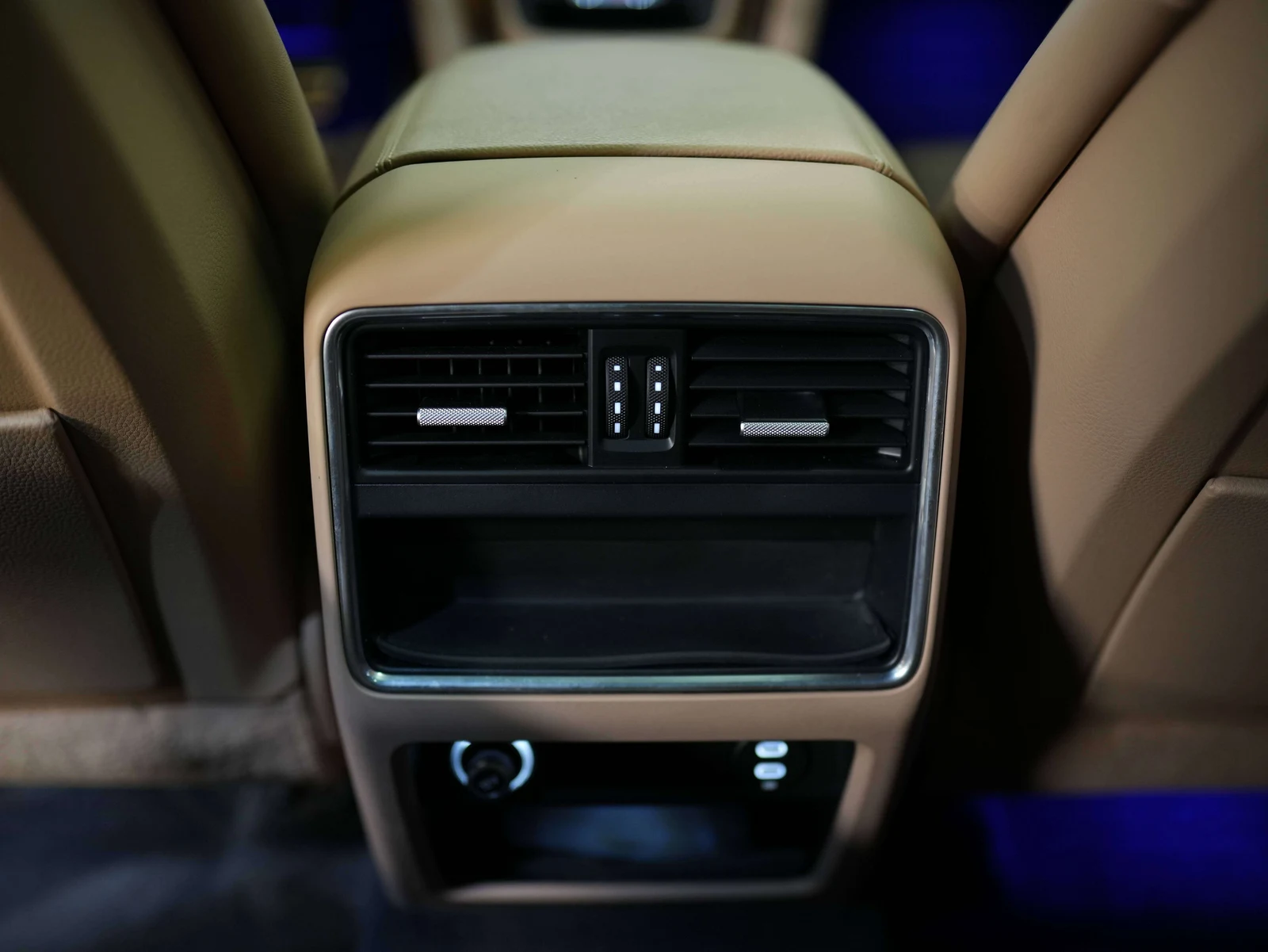 2021 Porsche Cayenne S (3rd Generation), 24/25