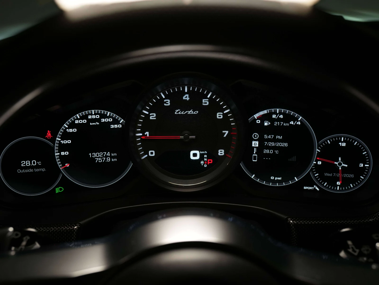 2017 Porsche Panamera Turbo (971), 15/30