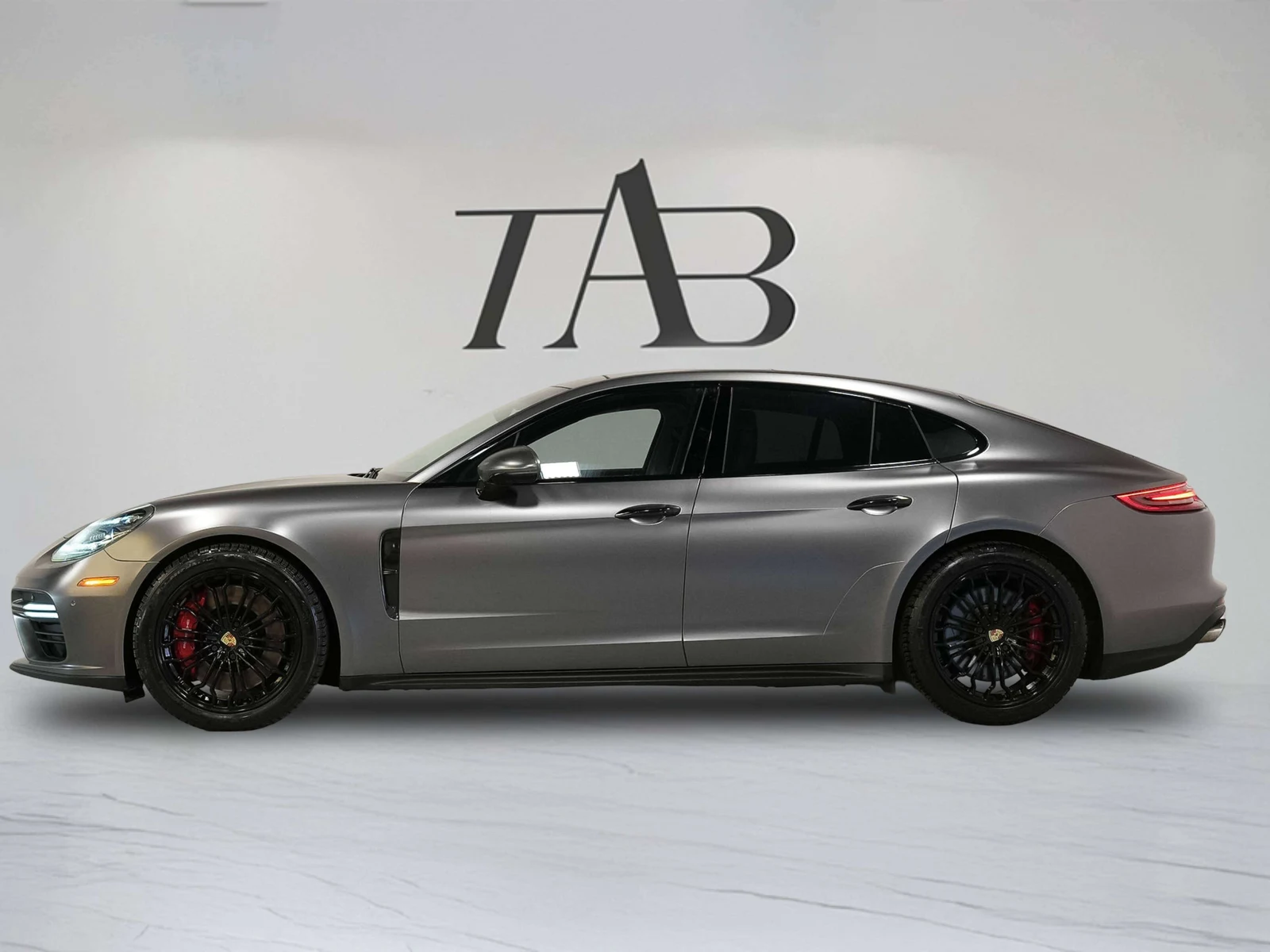 2017 Porsche Panamera Turbo (971), 29/30